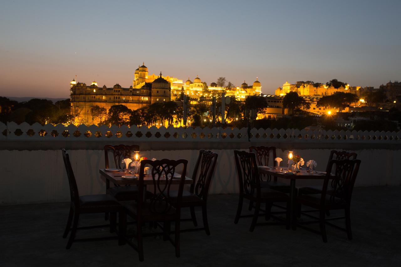 Aaram Mahal By Pachar Group Hotel อุเดเปอร์ ภายนอก รูปภาพ